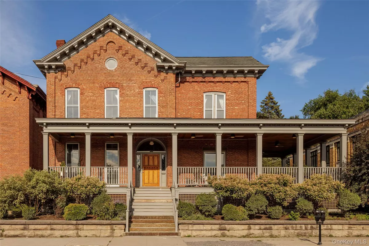 Catskill, NY 12414,308 Main ST