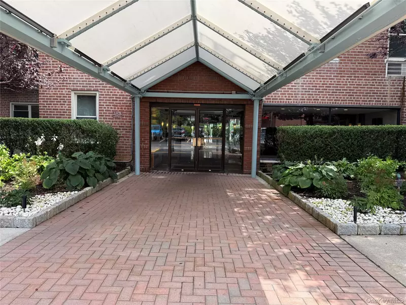 23-35 Bell BLVD #6G, Bayside, NY 11360