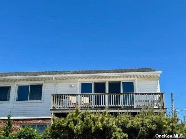 Atlantic Beach, NY 11561,3 Oswego AVE #Upper