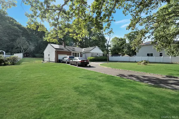 Huntington Station, NY 11746,9 Melville rd N