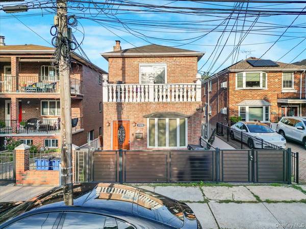 1526 Kennellworth PL, Bronx, NY 10465