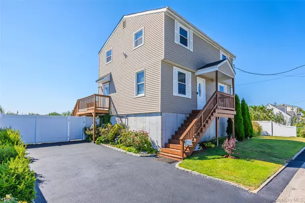 Lindenhurst, NY 11757,853 S Bay ST