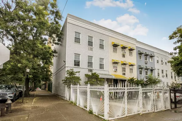 Bronx, NY 10453,140 W 175th ST