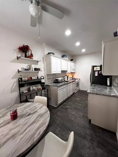 37 N central AVE #3H, Hartsdale, NY 10530