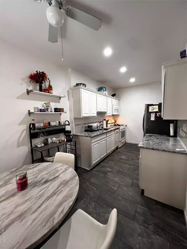 37 N central AVE #3H, Hartsdale, NY 10530