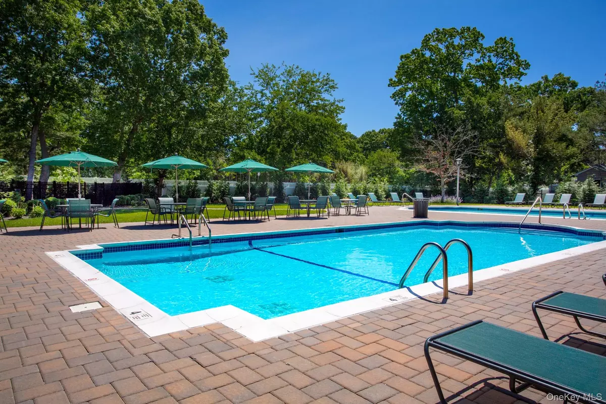 Coram, NY 11727,5000 Townhouse DR #2503