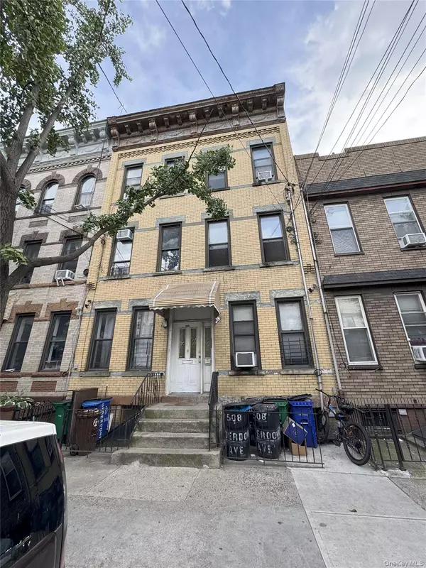 Ridgewood, NY 11385,508 Onderdonk AVE