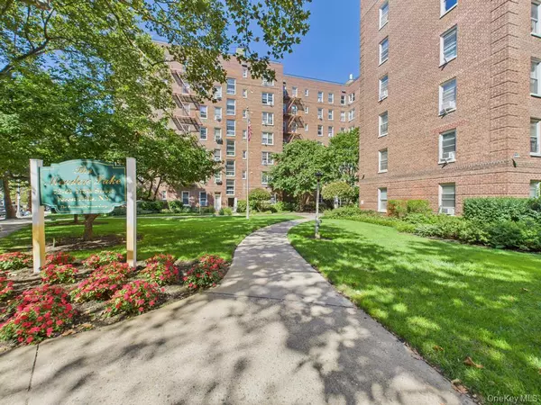 Forest Hills, NY 11375,72-61 113th Street #2Z 113th Street #2Z