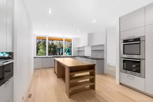 Amagansett, NY 11930,16 Arbor PATH