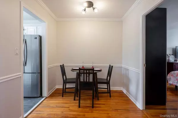 Baldwin, NY 11510,1600 Grand AVE #V1