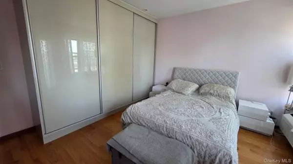 Brooklyn, NY 11235,134 West End AVE #4A