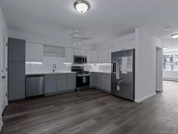 2935 Middletown RD #B, Bronx, NY 10461