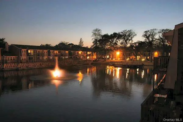 West Babylon, NY 11704,234 Millard AVE #234