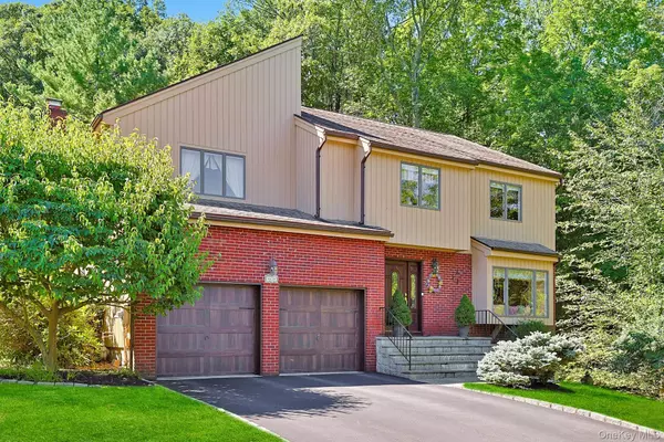 Pleasantville, NY 10570,61 Walnut ST