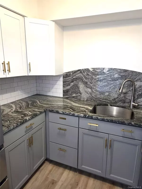 Middle Island, NY 11953,44 Bailey #44