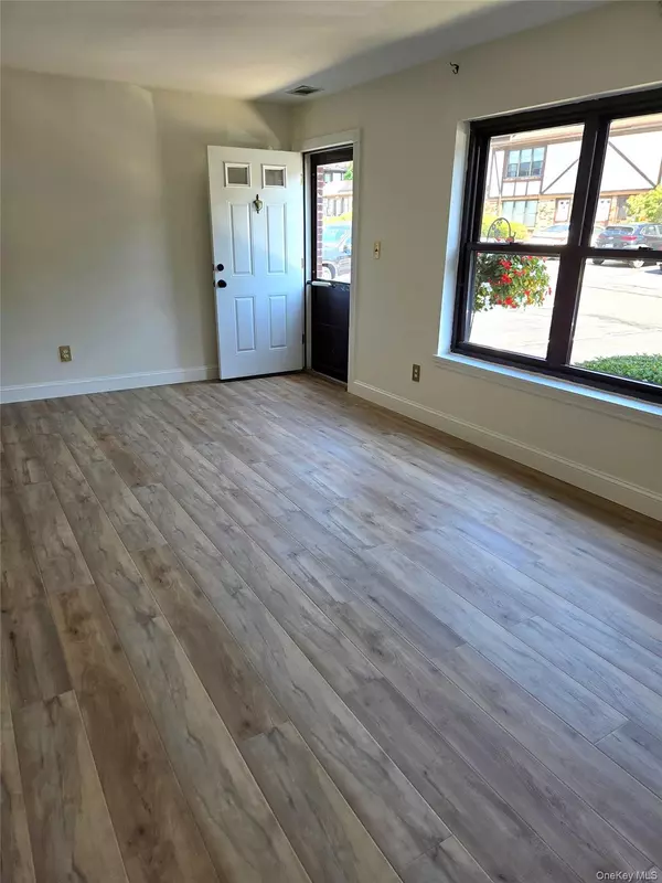 Middle Island, NY 11953,44 Bailey #44