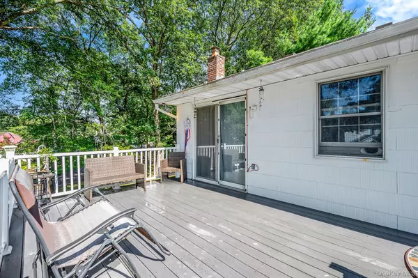 Sound Beach, NY 11789,3 Wainscott DR