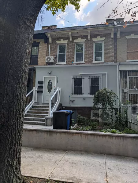2029 Strauss ST, Brooklyn, NY 11212