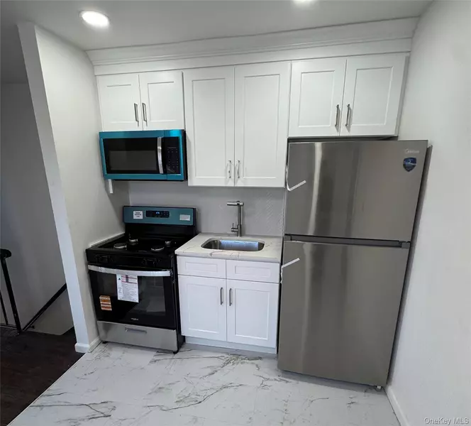 Saint Albans, NY 11412