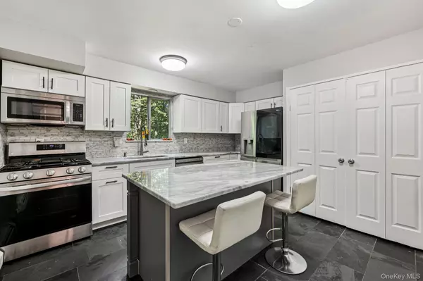 Middletown, NY 10941,9 Crane RD