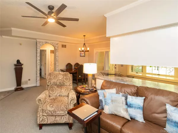 Newburgh, NY 12550,1 Westbrook Road