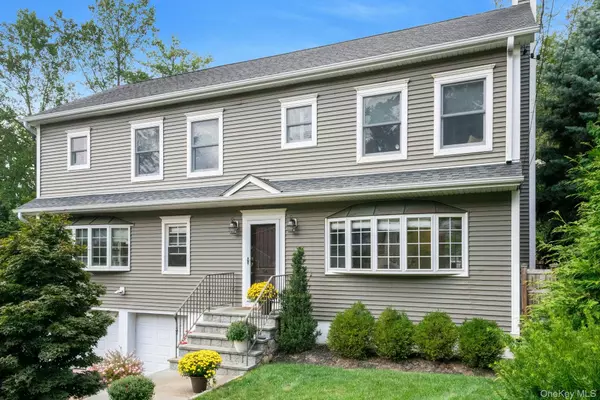 54 Lincoln AVE, Ossining, NY 10562