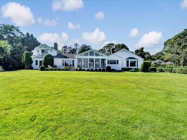 Westhampton Beach, NY 11978,44 Griffing AVE
