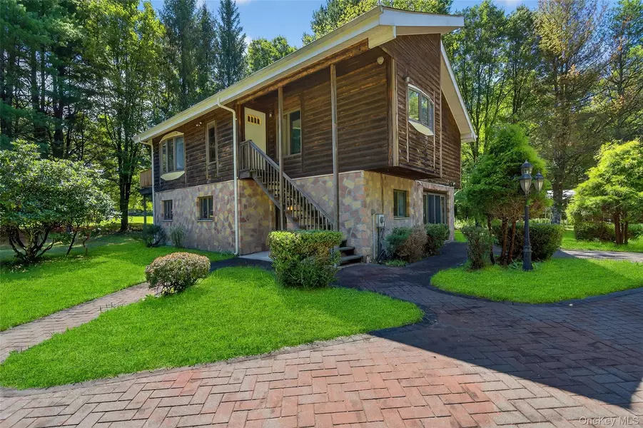 1441 Ulster Heights RD, Ellenville, NY 12428