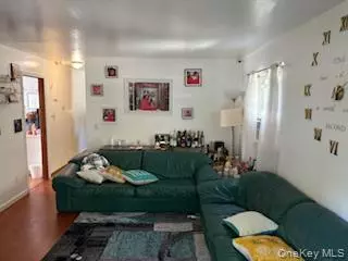 Elmont, NY 11003,115-43 240th ST