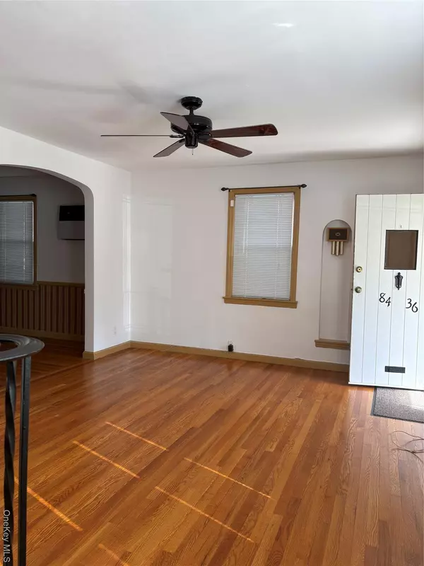 Bellerose, NY 11426,8436 252nd ST