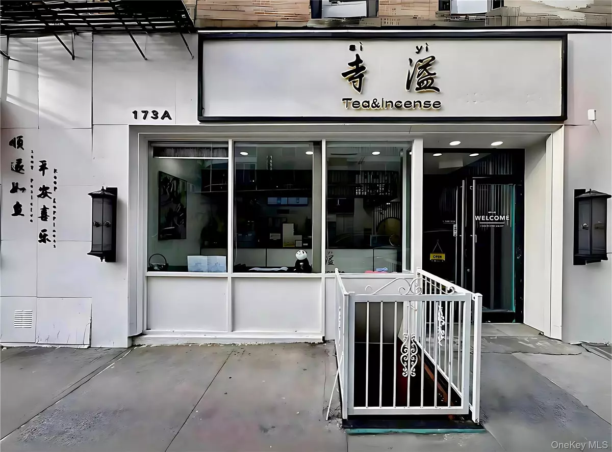 New York (manhattan), NY 10013,173A Hester ST #Storefront