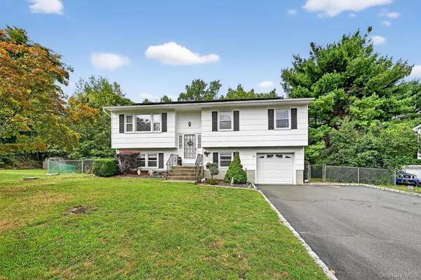 10 Flora CT,  Stony Point,  NY 10980