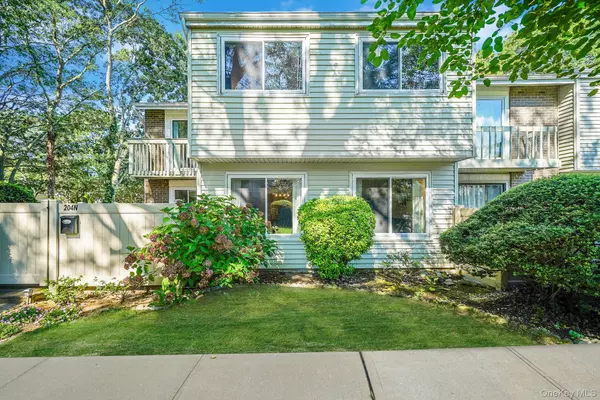 204 Springmeadow DR #N,  Holbrook,  NY 11741