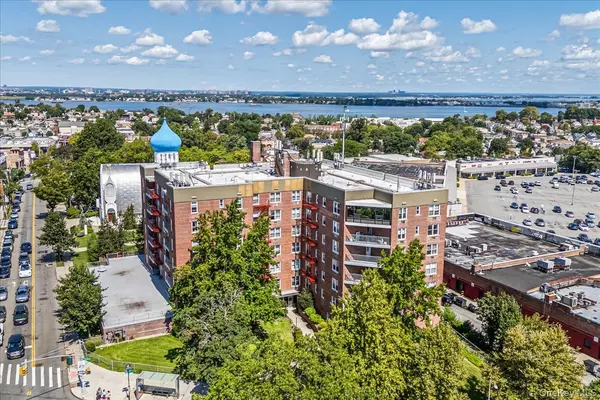 151-05 Cross Island Pkwy #6C, Whitestone, NY 11357