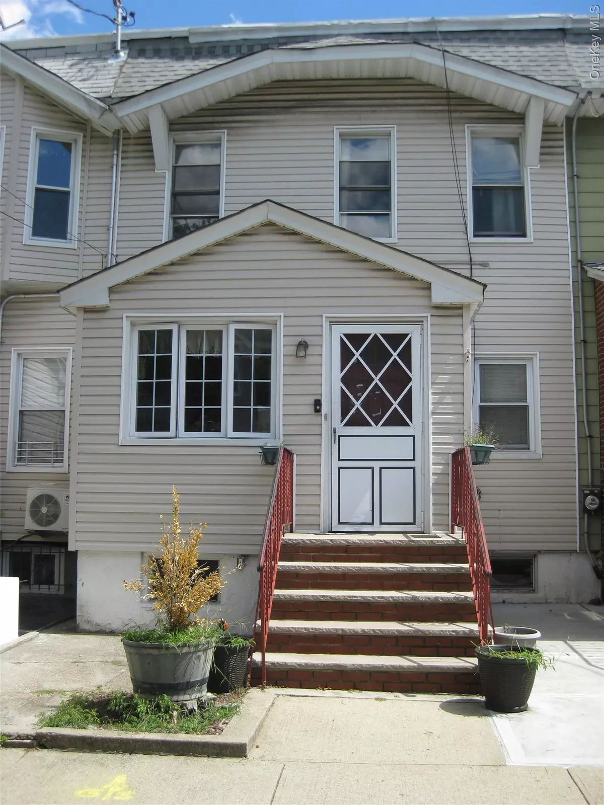 Glendale, NY 11385,7807 76th ST