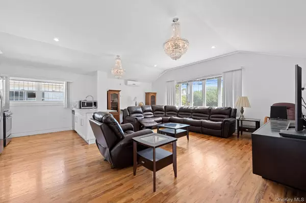 Brooklyn, NY 11236,10541 Seaview AVE