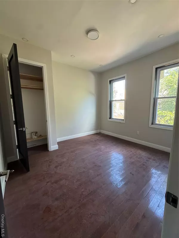 Brooklyn, NY 11233,1857 Park PL