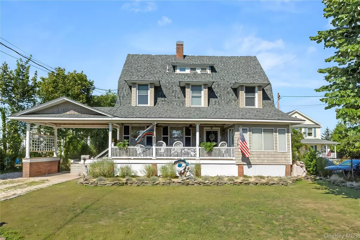 Bay Shore, NY 11706,91 Ocean AVE