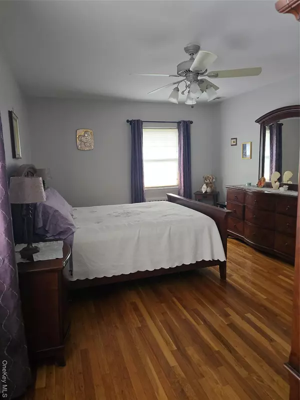 Yonkers, NY 10710,51 E Fort Hill RD