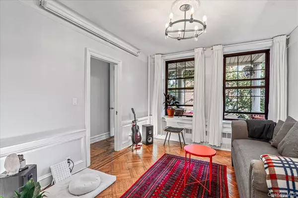 Brooklyn, NY 11209,9204 Ridge BLVD