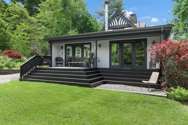 Briarcliff Manor, NY 10510,3 Holbrook RD