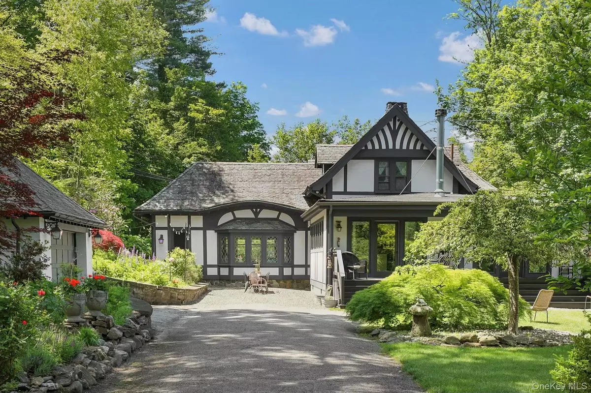 Briarcliff Manor, NY 10510,3 Holbrook RD