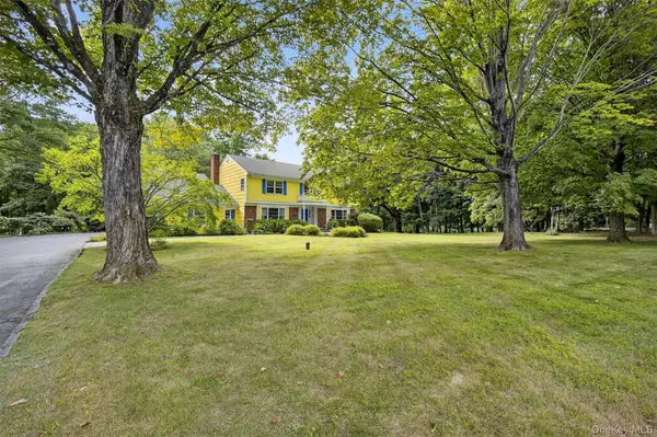 Katonah, NY 10536,27 Orchard Hill RD