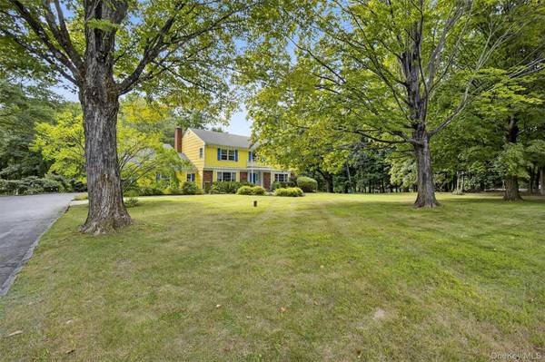 27 Orchard Hill RD, Katonah, NY 10536