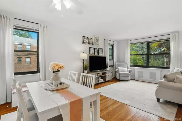 Hartsdale, NY 10530,7 Rockledge RD #2B