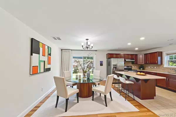 Dobbs Ferry, NY 10522,14 Southfield AVE