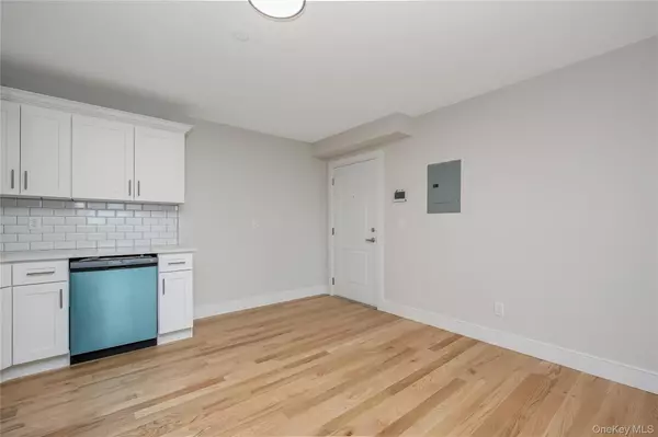 Hempstead, NY 11550,539 Front ST #2C