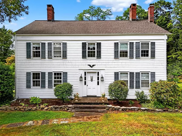 15 Wood ST, Mahopac, NY 10541