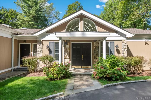 Bedford Corners, NY 10549,120 McLain ST