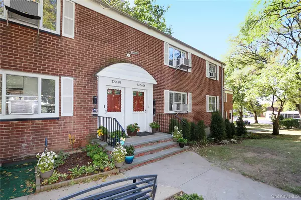 220-04 Stronghurst AVE #18-5, Queens Village, NY 11427